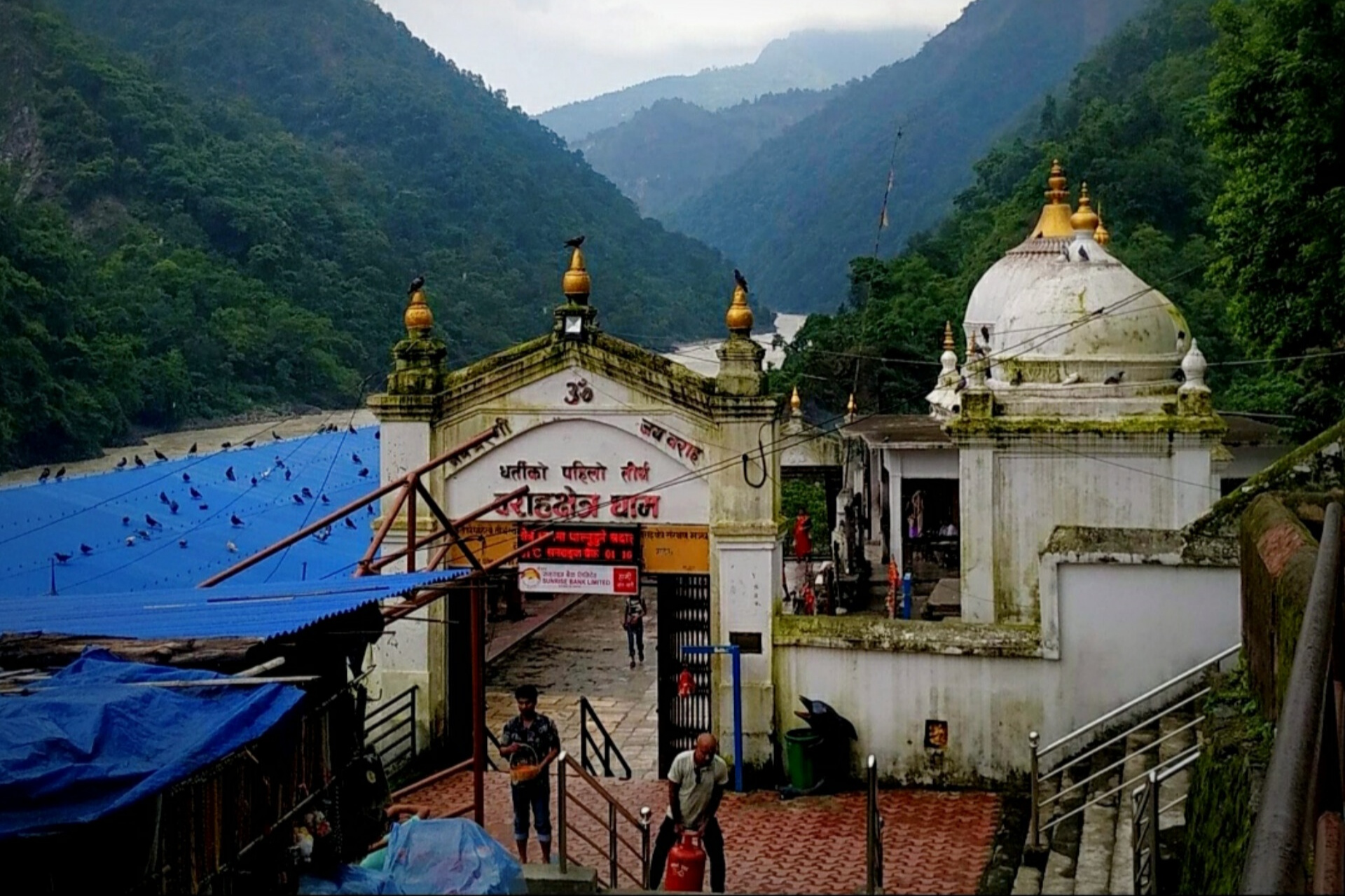 बराहक्षेत्र मन्दिर: नेपालको चार धाममध्ये एक प्रसिद्ध धार्मिक स्थल