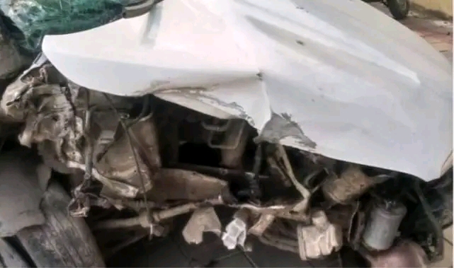 विराटनगर पिपलचोकमा कार दुर्घटना, चार जना घाइते