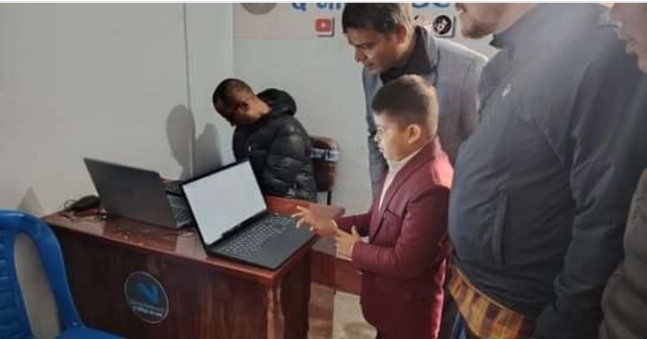 द नेप्लिज डट कम आजबाट सुरुवात