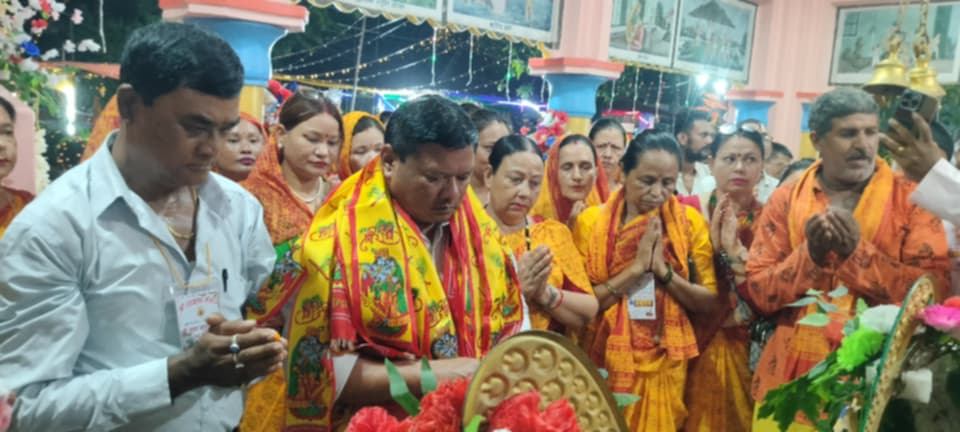 सोनापुरका राधाकृष्ण मन्दिरमा झुलन पर्वको रौनक